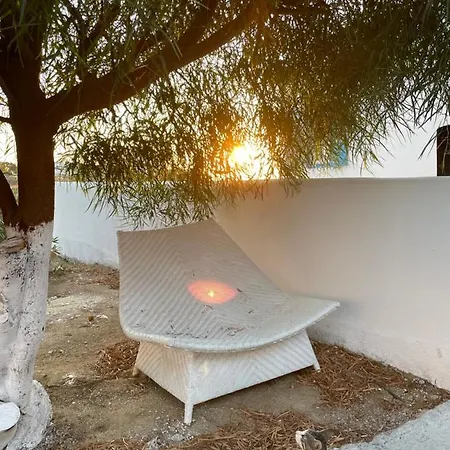 Saint Irene * Tagoo (Mykonos)